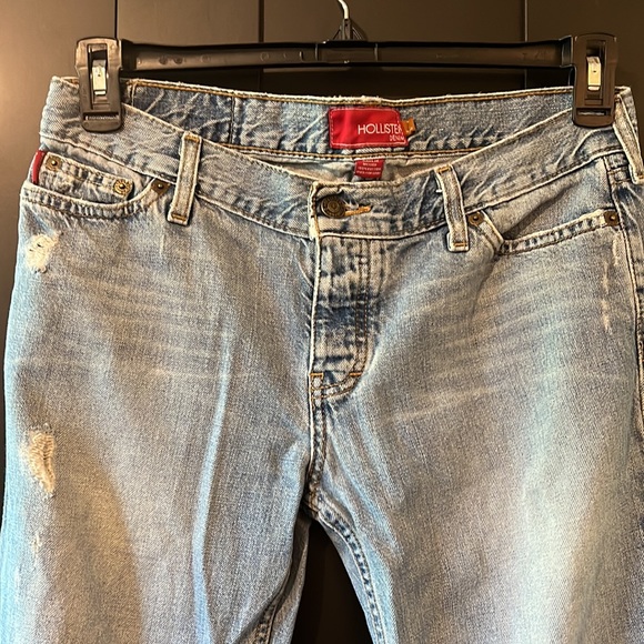 Hollister super flare ripped jeans - Picture 3 of 4